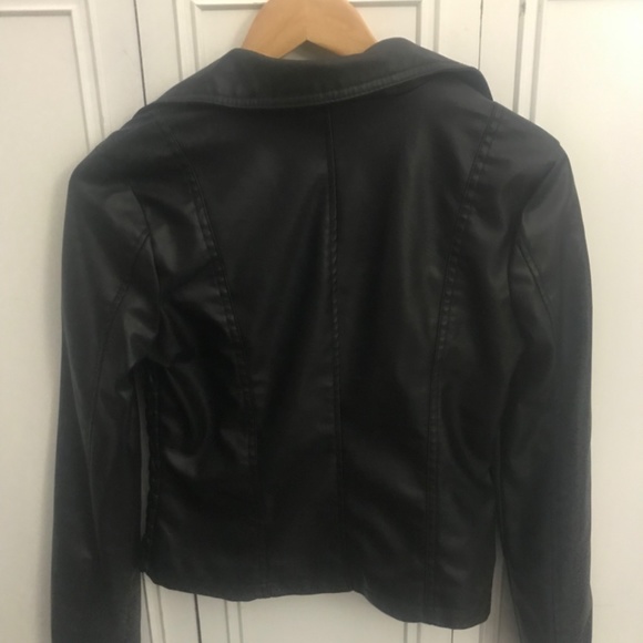 Faux leather quilted jacket - Picture 2 of 3